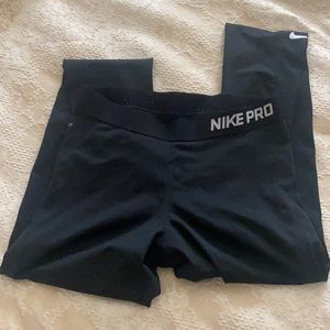 Nike pro leggings black